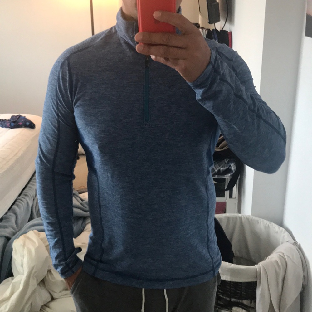 Lululemon long sleeve workout shirt